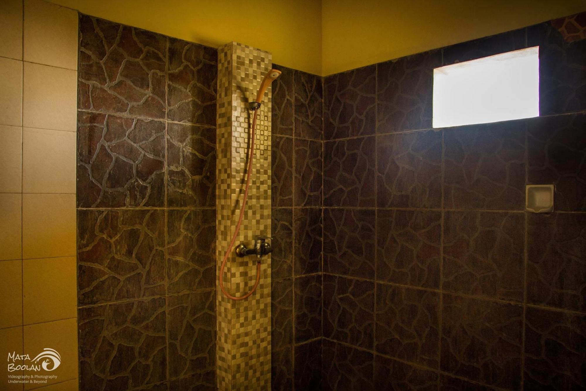 Beten Waru Bungalow And Restaurant Amed Chambre photo